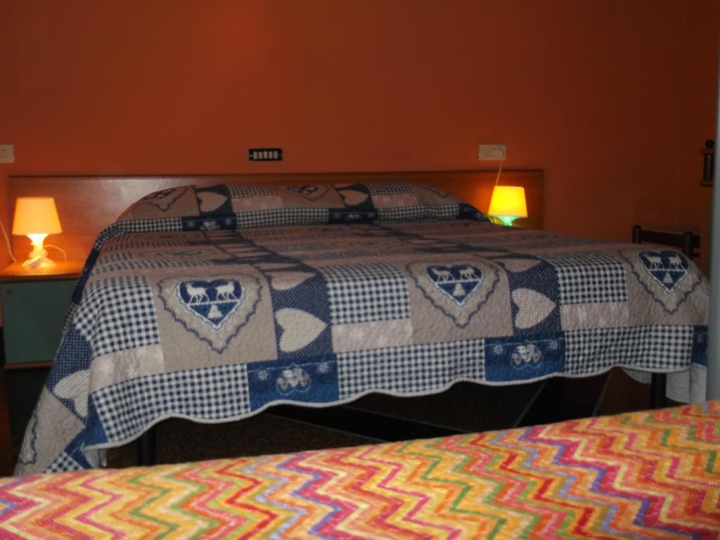 Albergo Caprile 우스키오 객실 사진